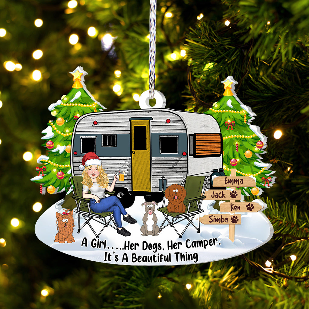 Une fille et son chien - Cadeau de camping pour les amoureux des chiens - Ornement personnalisé