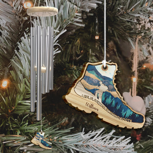 La vie est plus belle en chaussures de randonnée - Carillon éolien de randonnée personnalisé