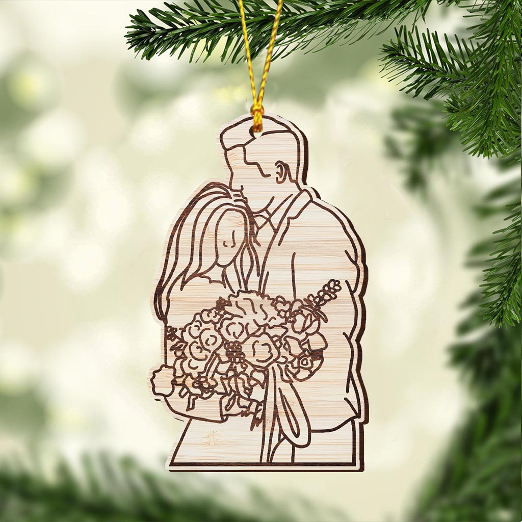 Couple Line Drawing - Personalized Couple Ornament