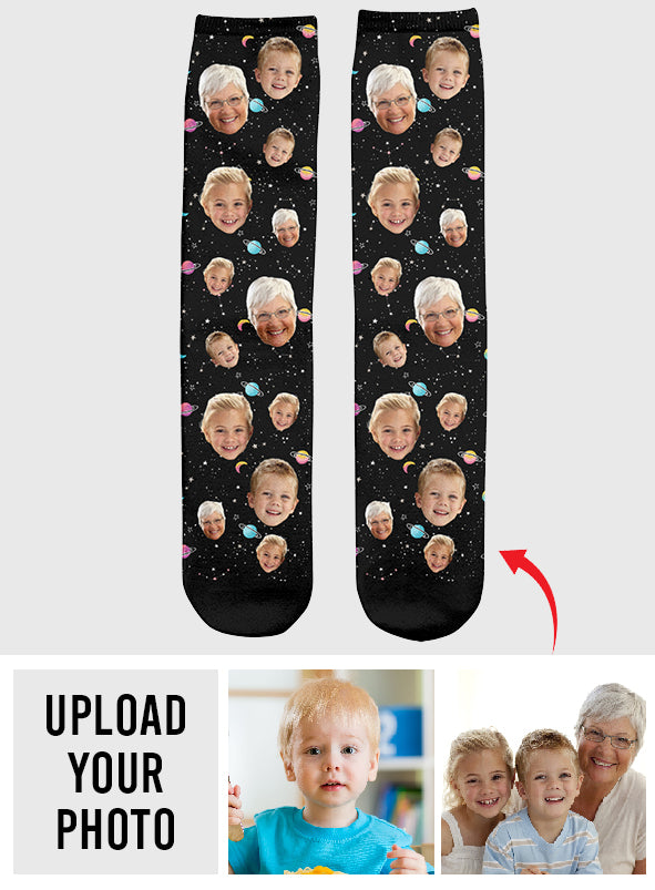 Chaussettes personnalisées pour grand-mère - Visage personnalisé Galaxy