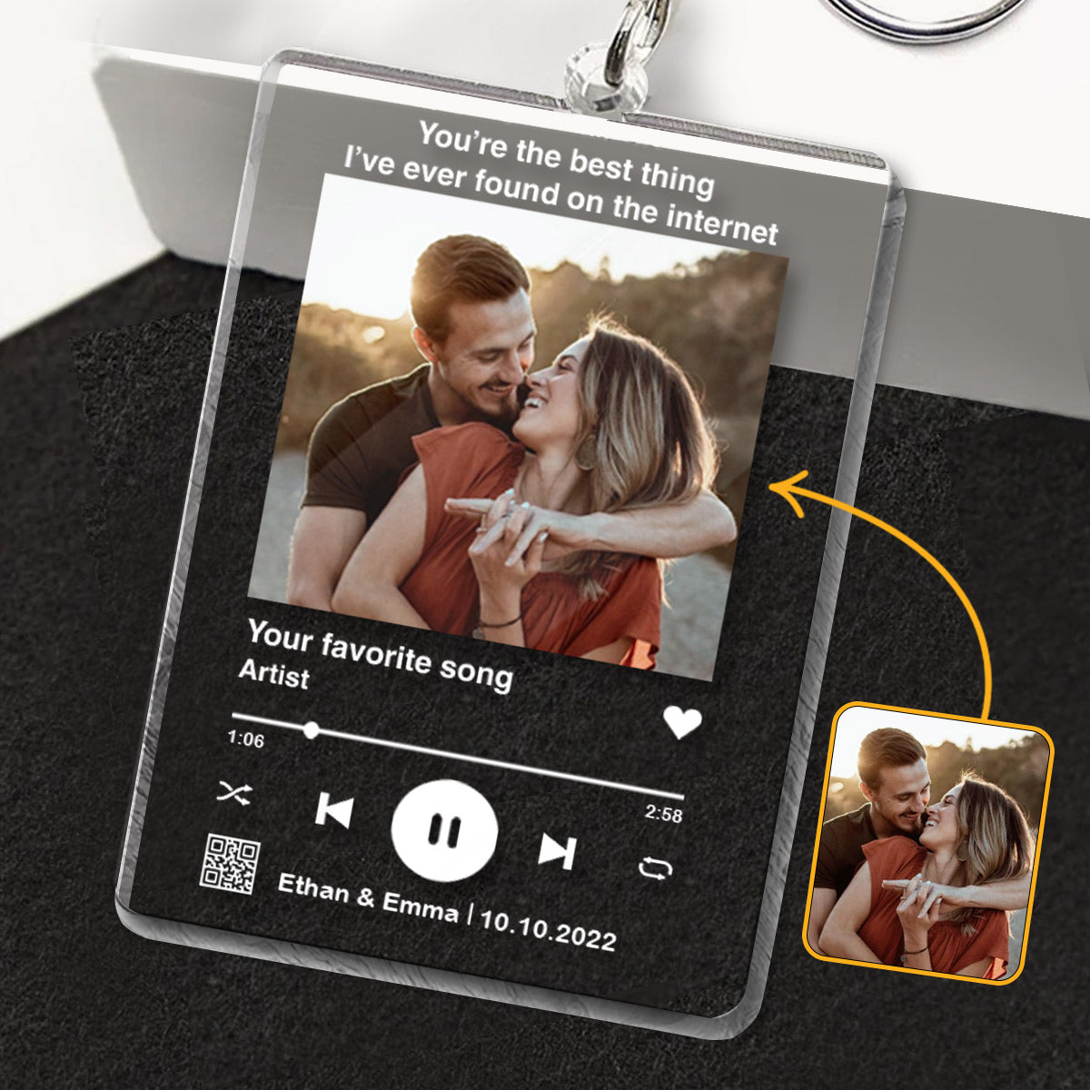 Porte-clés transparent personnalisé pour couple avec photo et chanson préférée (code QR scannable)