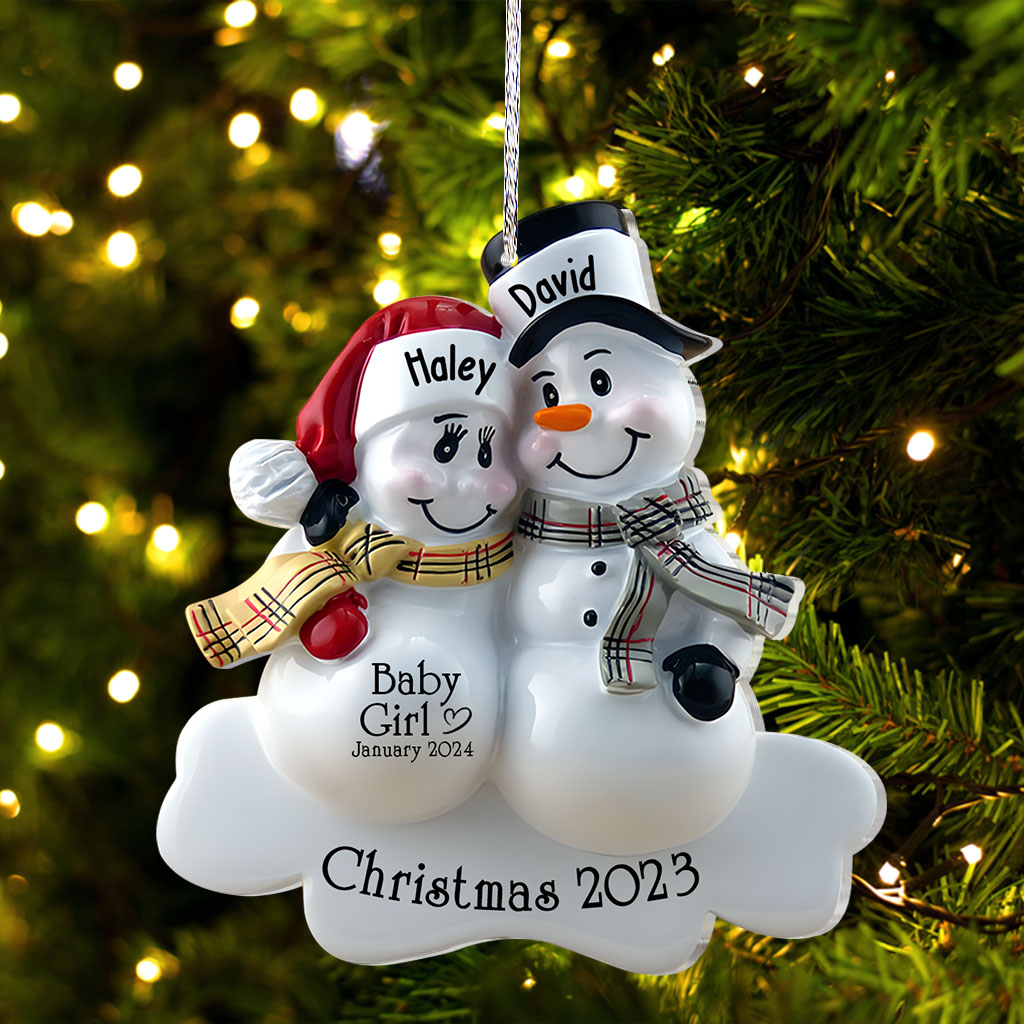 Snowman Couple Expecting Parents - Personalized Pregnancy Ornament