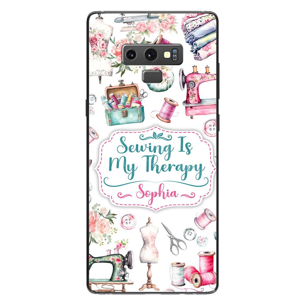 La couture, ma thérapie - Coque de téléphone personnalisée à la couture