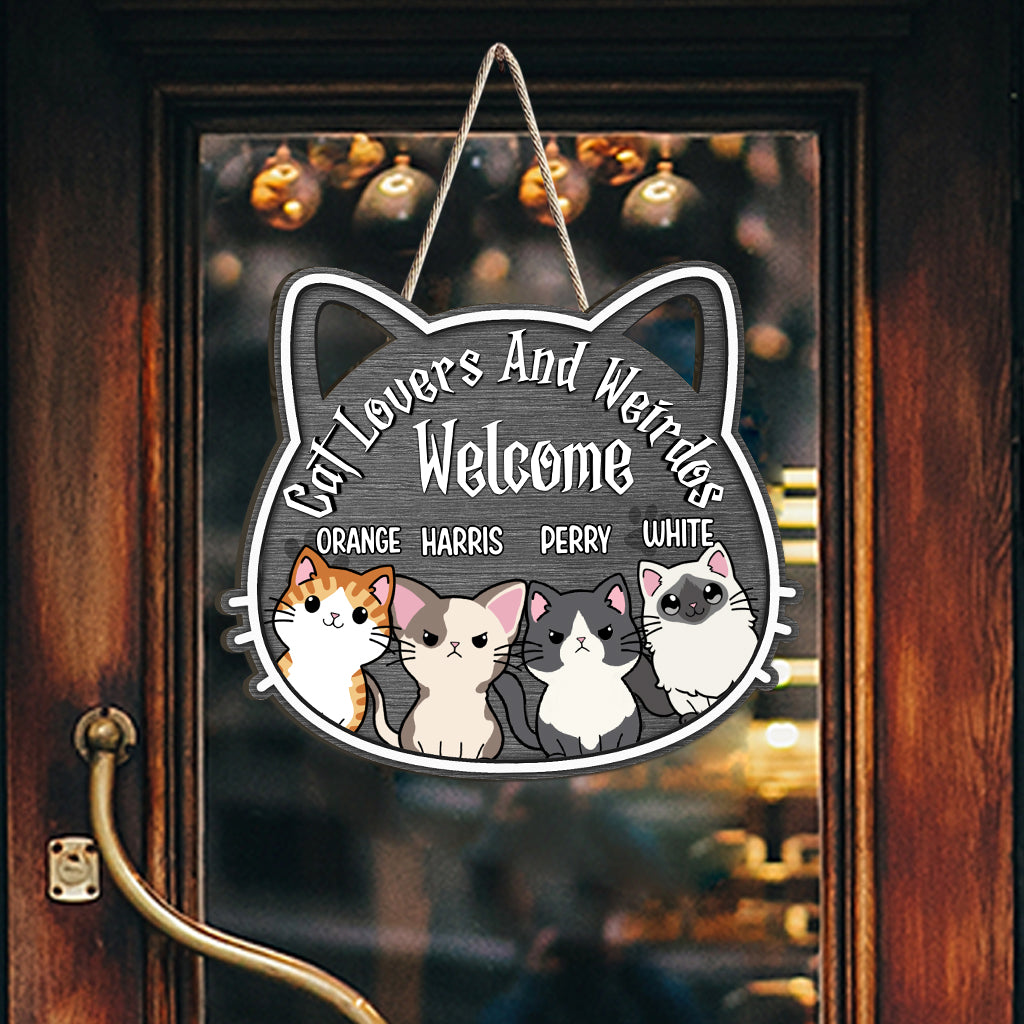 Amoureux des chats et originaux bienvenus - Panneau en bois personnalisé avec un chat