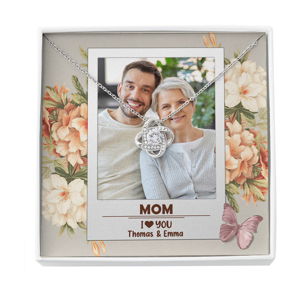Grandma I Love You - Gift for grandma, mom, aunt, sister, wife, girlfriend - Personalized Necklace