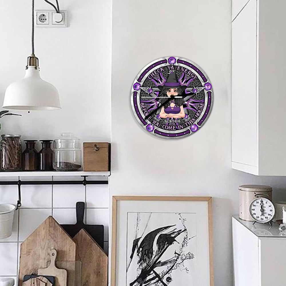 Check Ya Energy - Horloge murale de sorcière personnalisée