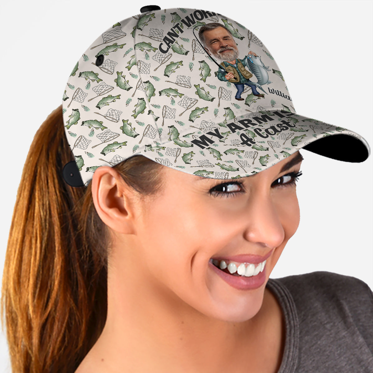 Je ne peux pas travailler aujourd'hui, j'ai le bras dans le plâtre - Casquette de pêche classique personnalisée