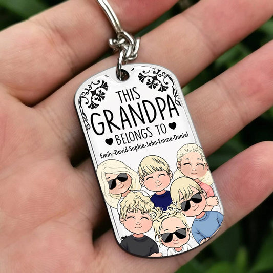 Ce père appartient à - Cadeau pour papa, grand-père, maman, oncle, tante, grand-mère - Porte-clés personnalisé en acier inoxydable