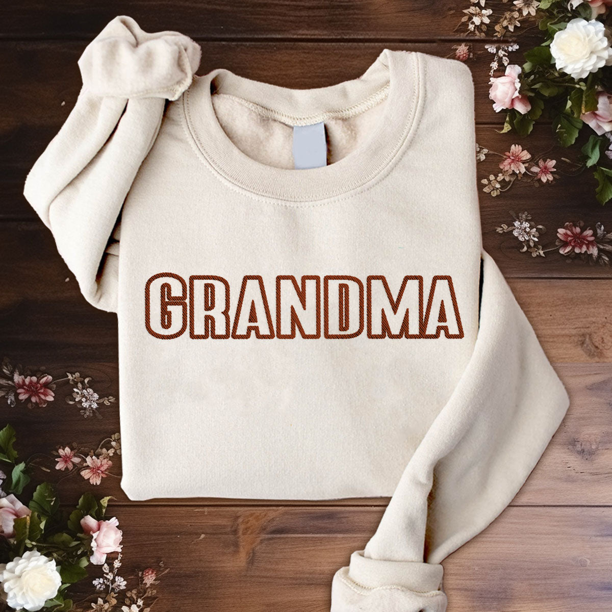 Pull brodé personnalisé « Grand-mère » avec nom personnalisé