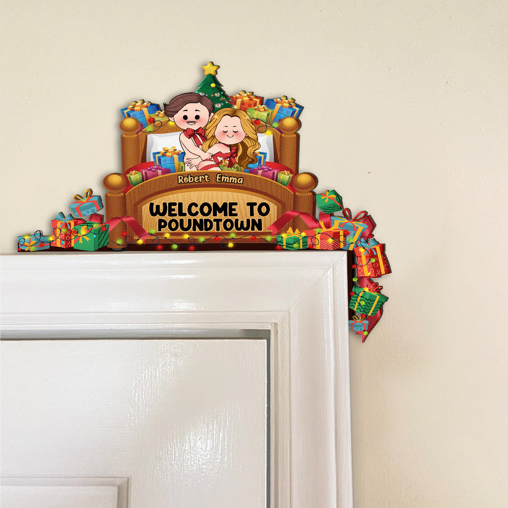 Bienvenue à Poundtown - Décoration personnalisée pour cadre de porte de couple