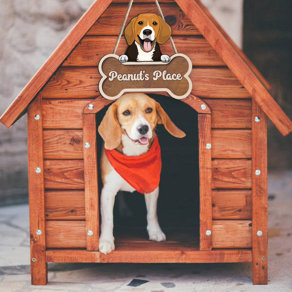 Panneau en bois personnalisé pour chien « Le repaire de Buddy »