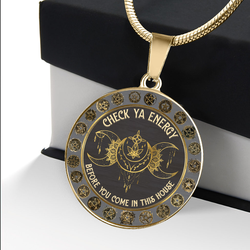 Vérifiez votre énergie - Collier pendentif rond de sorcière