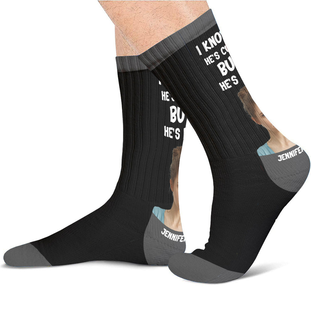 Je sais qu'il est mignon, mais il est à moi - Chaussettes personnalisées pour couples