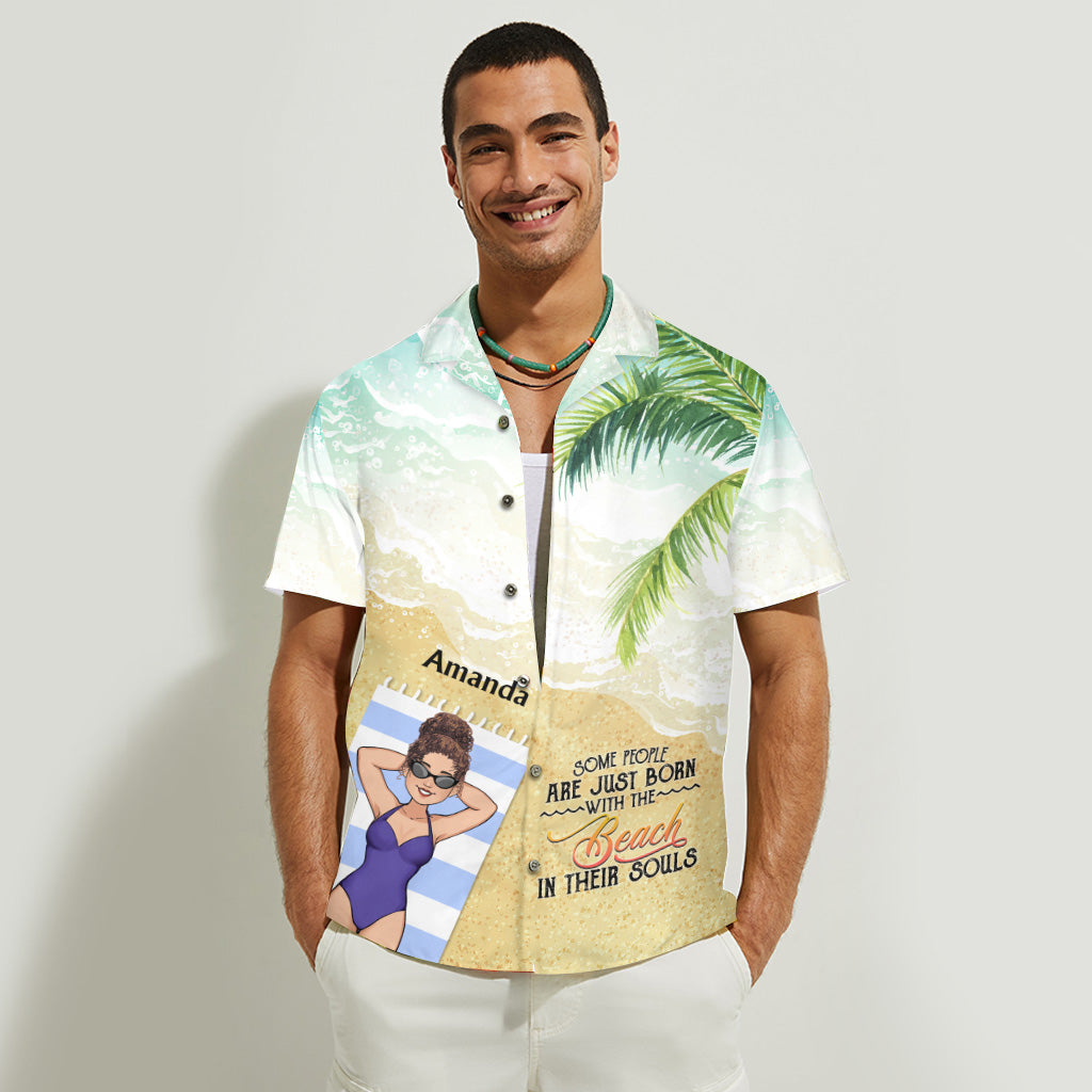 La plage m'appelle et je dois y aller - Cadeau pour amoureux de la mer (ami, sœur, petite amie, épouse, maman, frère, papa, mari, petit ami) - Chemise hawaïenne personnalisée