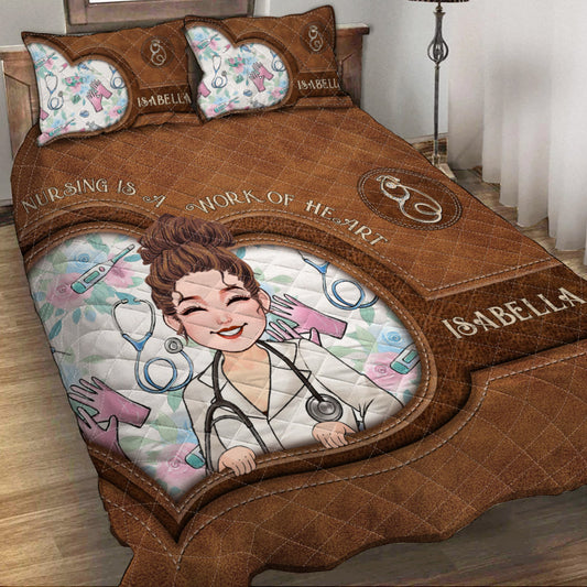 Les soins infirmiers sont un travail de cœur - Ensemble de courtepointe personnalisé pour infirmière