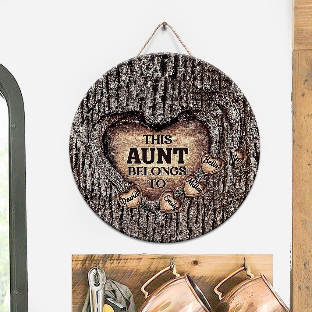 Dad's Heart - Gift for dad, grandma, grandpa, mom, uncle, aunt, brother, sister - Personalized Round Wood Sign