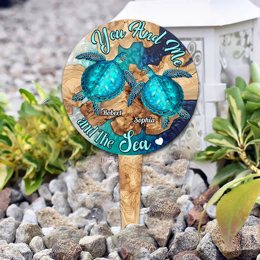 Toi, moi et la mer - Panneau de jardin personnalisé en acrylique avec une tortue
