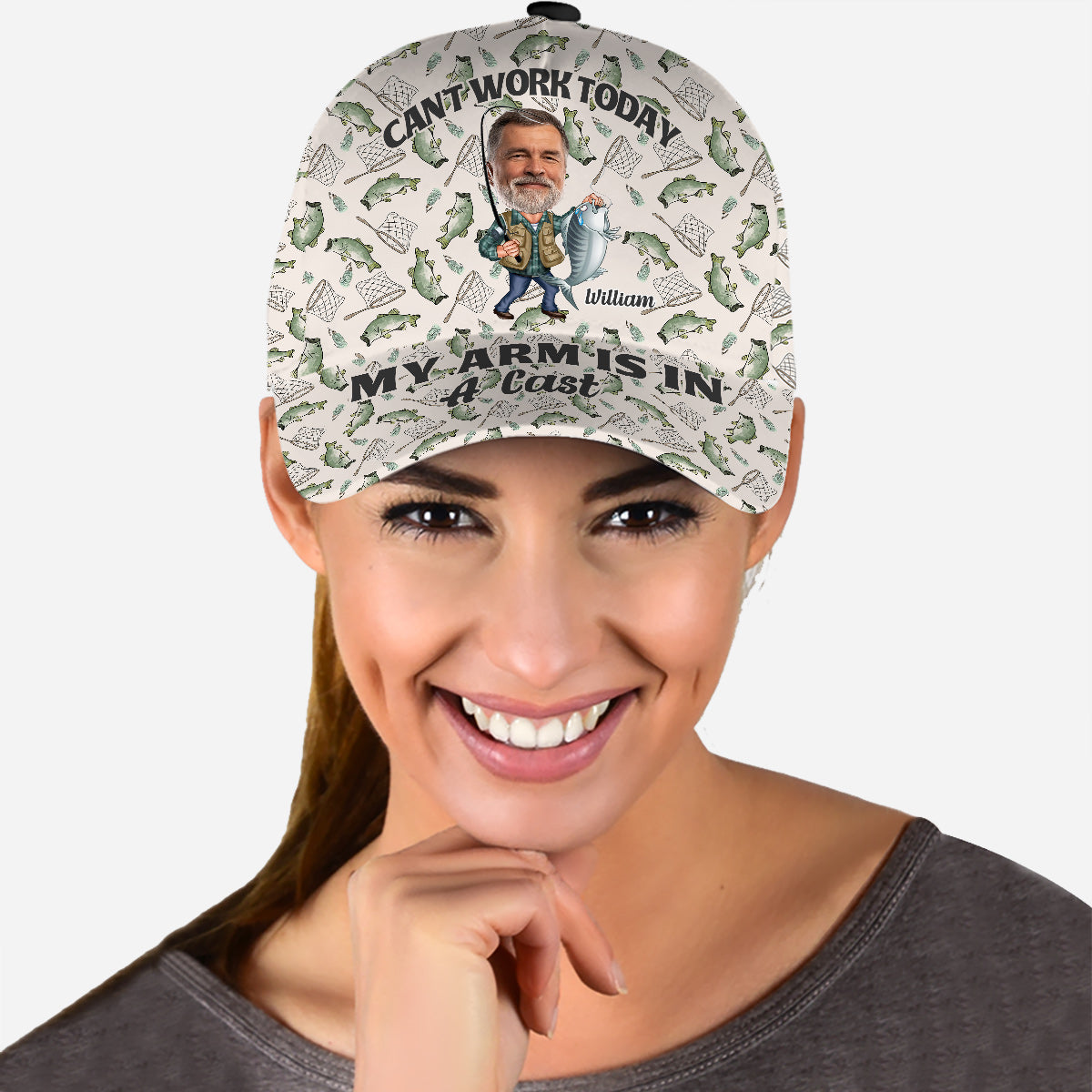 Je ne peux pas travailler aujourd'hui, j'ai le bras dans le plâtre - Casquette de pêche classique personnalisée