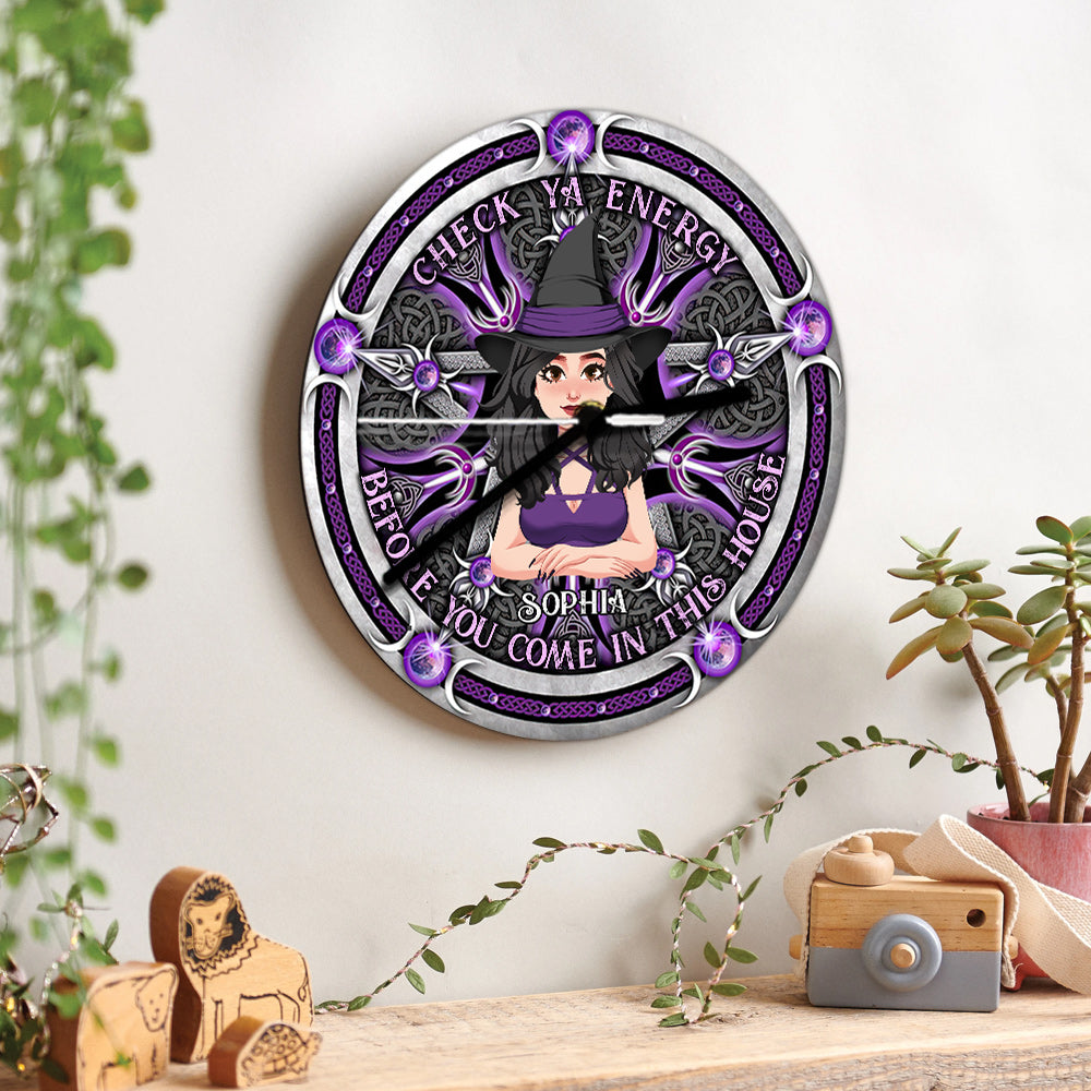 Check Ya Energy - Horloge murale de sorcière personnalisée