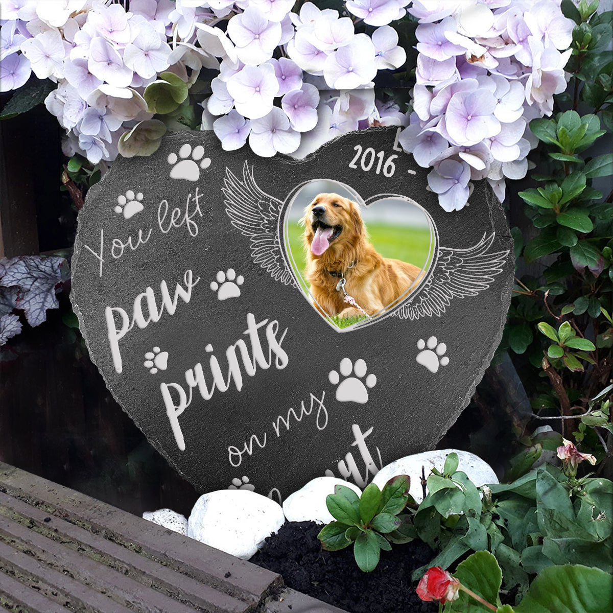 Empreintes de pattes sur mon cœur - Pierre en forme de cœur personnalisée pour chien