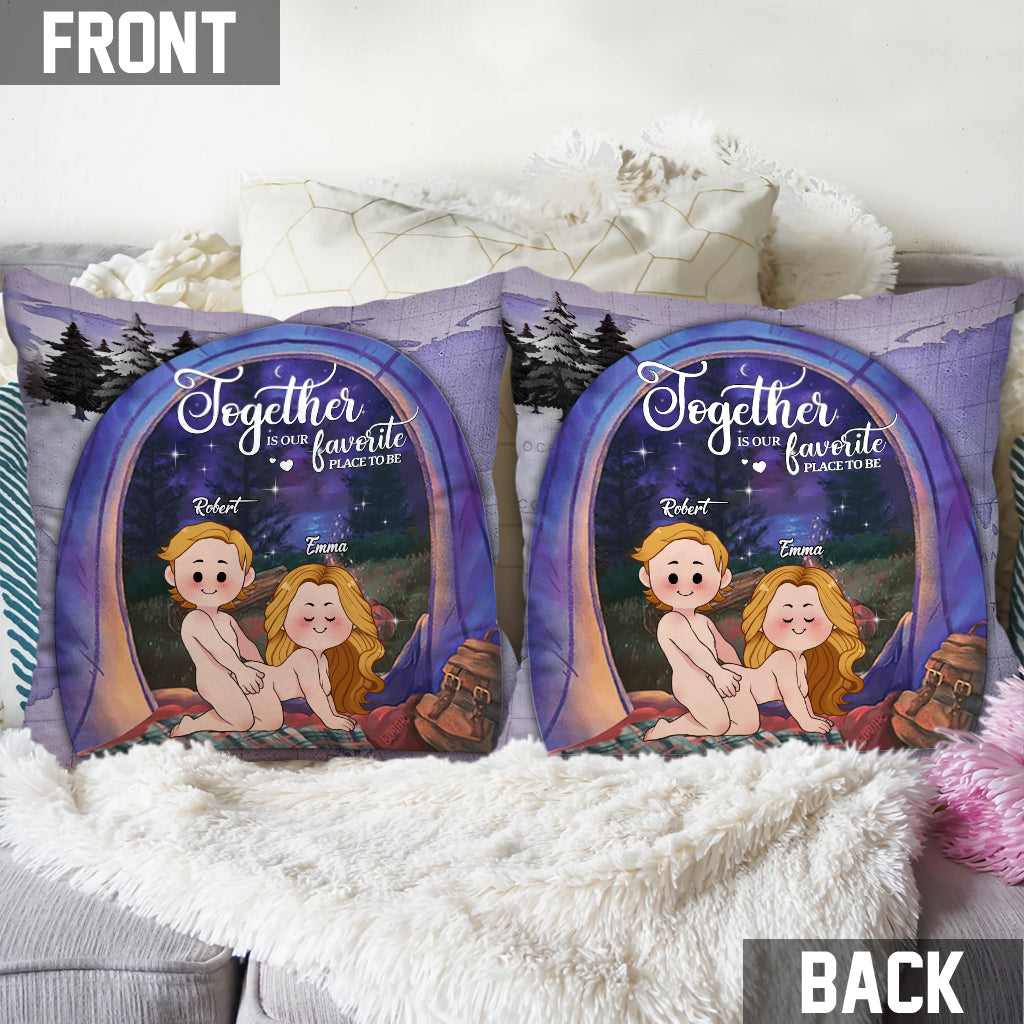 Être ensemble, c'est notre endroit préféré - Coussin décoratif de camping personnalisé