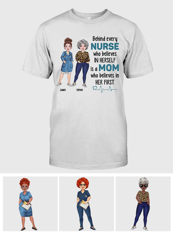 Derrière chaque infirmière qui croit en elle - T-shirt et sweat à capuche personnalisés pour infirmières