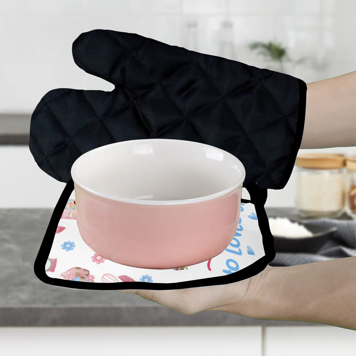 Une fille qui adore pâtisser - Ensemble de gants de cuisine et maniques personnalisés