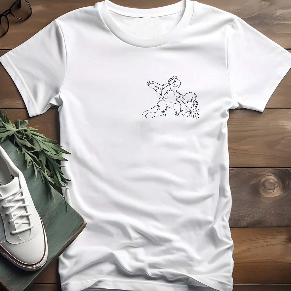 T-shirt brodé personnalisé pour toute la famille - Motifs au trait