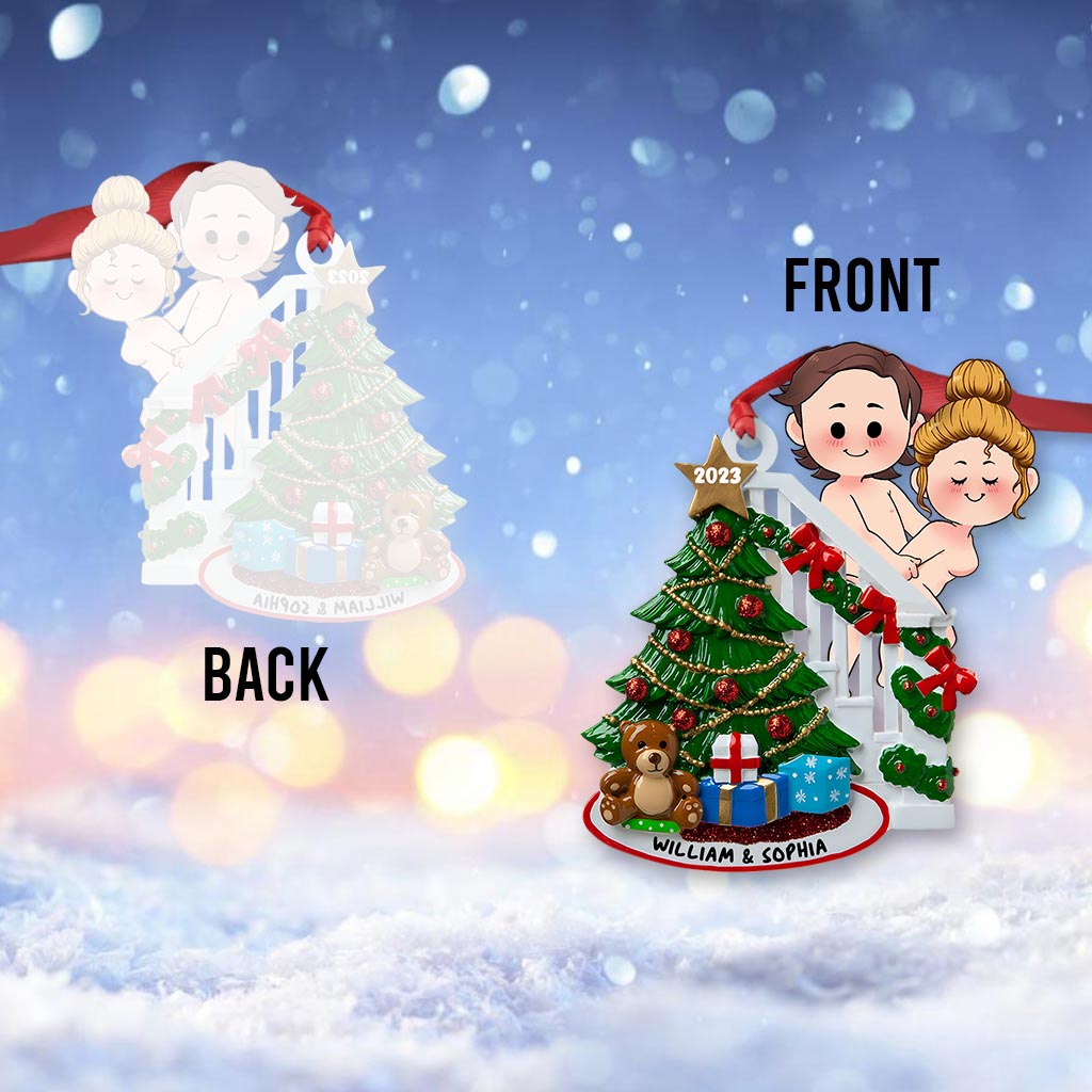 Couple coquin dans l'escalier - Ornement personnalisé pour couple