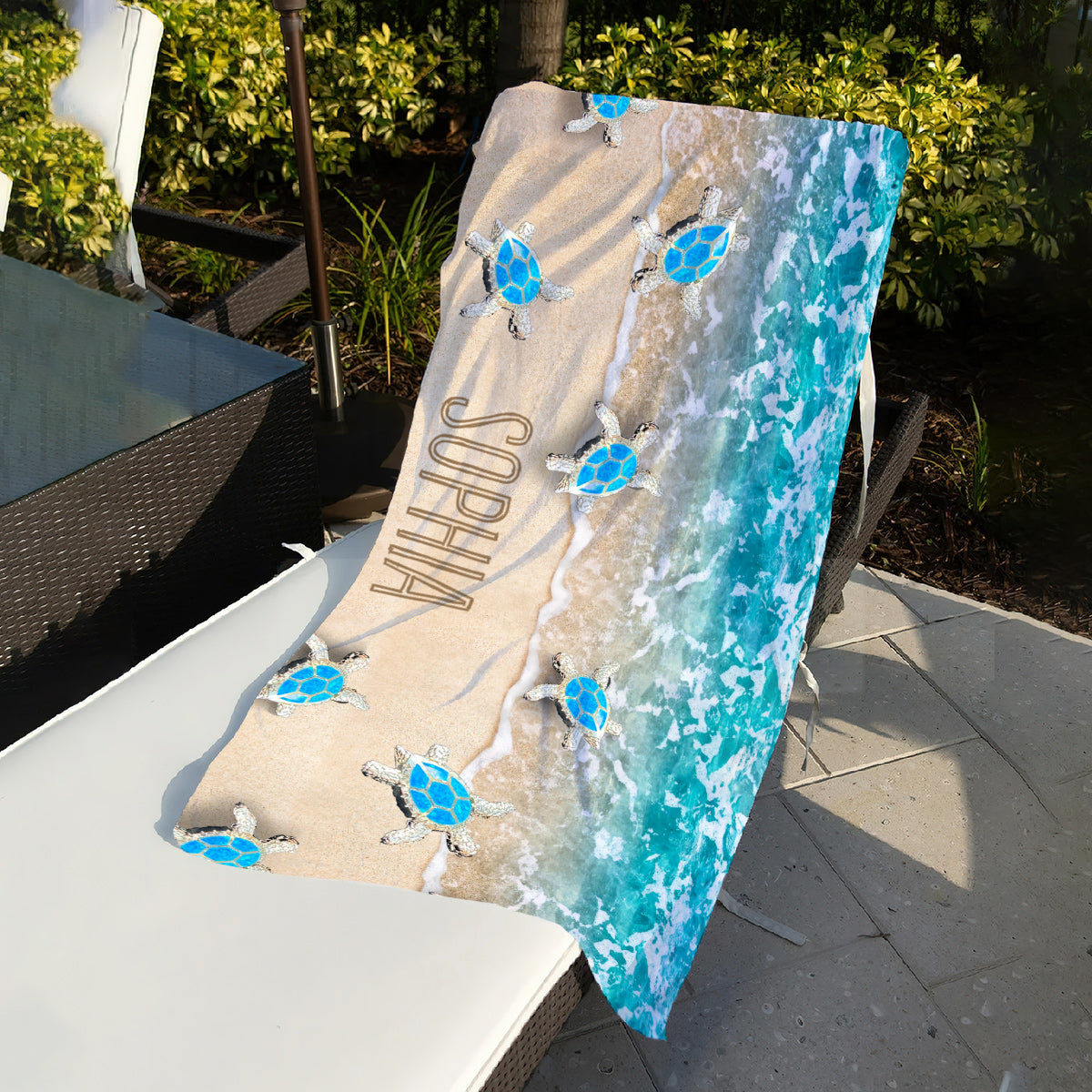 Serviette de plage personnalisée « Into the Sea » pour les amoureux de la mer