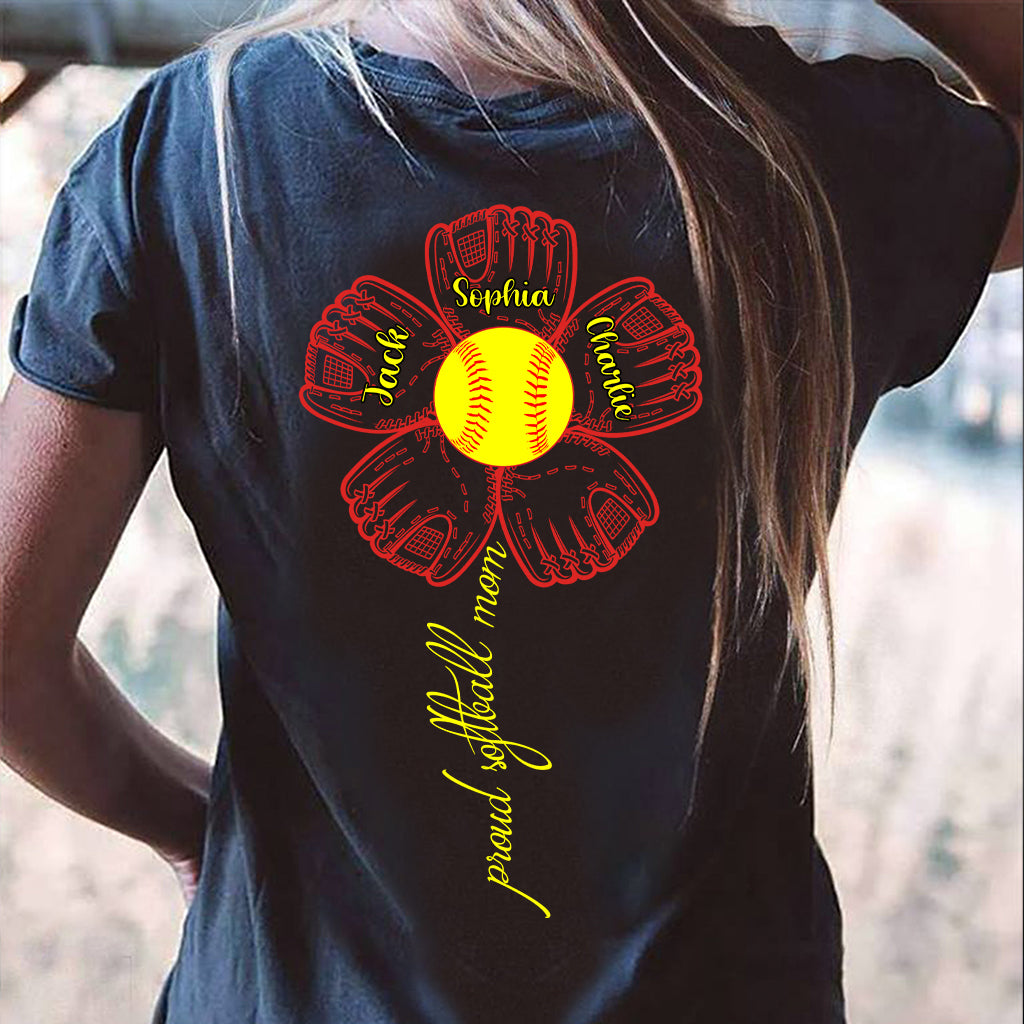 T-shirt et sweat à capuche personnalisés « Maman, grand-mère, tante fière de jouer au softball »