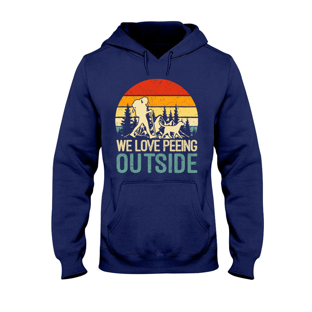 J'adore faire pipi dehors - T-shirt et sweat à capuche de randonnée personnalisés