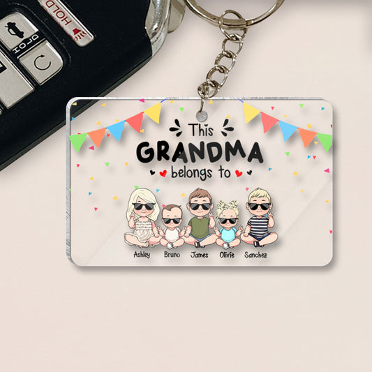 My Favorite People - Gift for grandpa, grandma, brother, sister, mom, dad, uncle, aunt - Personalized Keychain