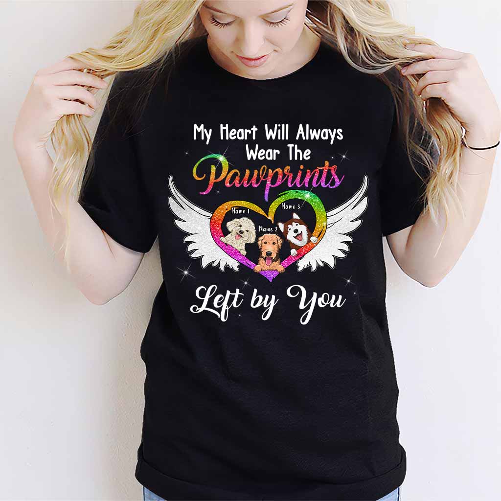 Mon cœur portera toujours les empreintes de pattes - T-shirt et sweat à capuche personnalisés pour chien avec impression à paillettes.