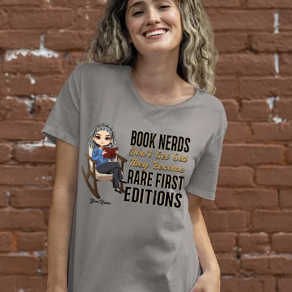 Les amoureux des livres ne vieillissent pas - T-shirt et sweat à capuche personnalisés