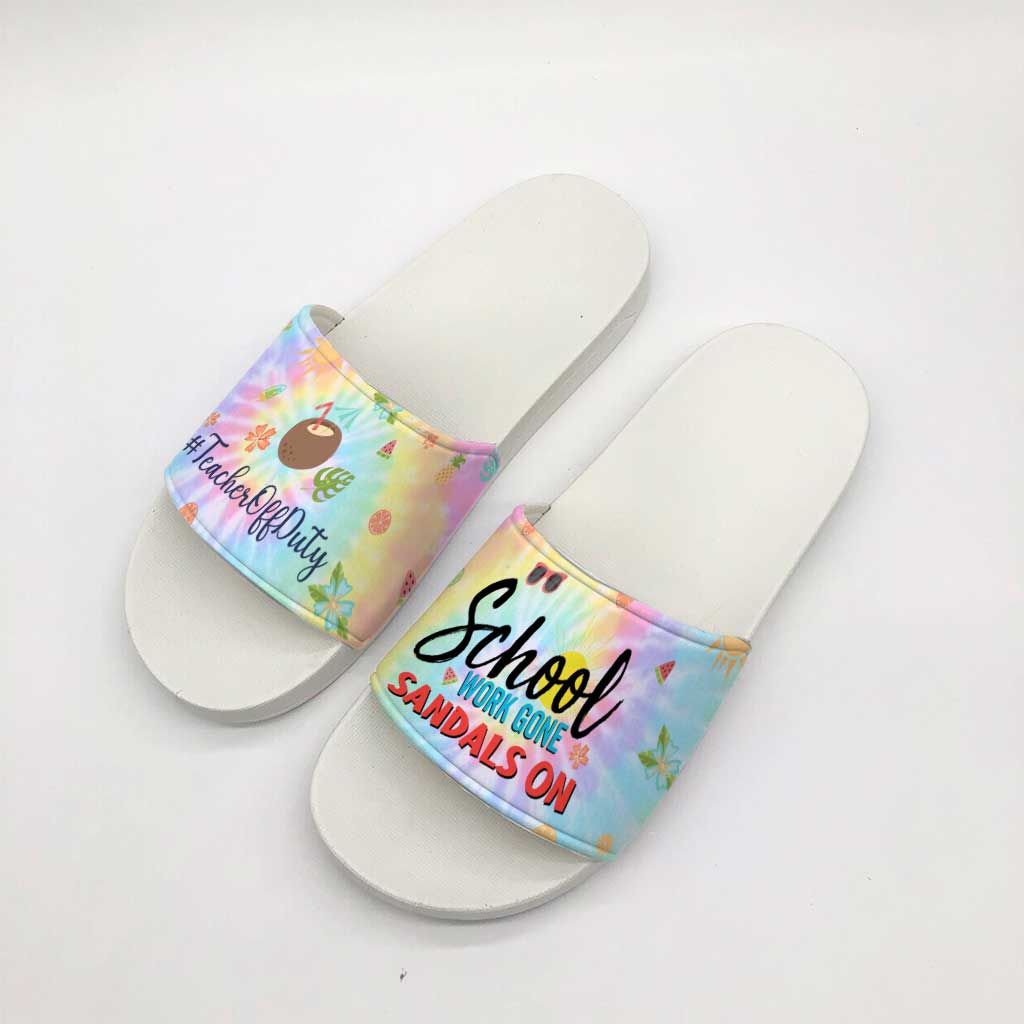 Enfilez vos sandales pour aller travailler à l'école ! Sandales personnalisées pour enseignants