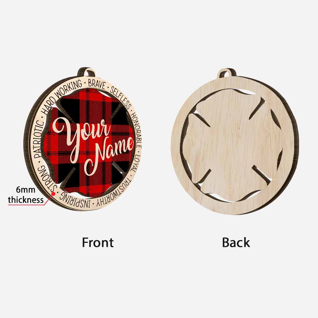 Notre héros de retour en rouge - Ornement en bois personnalisé pour pompier