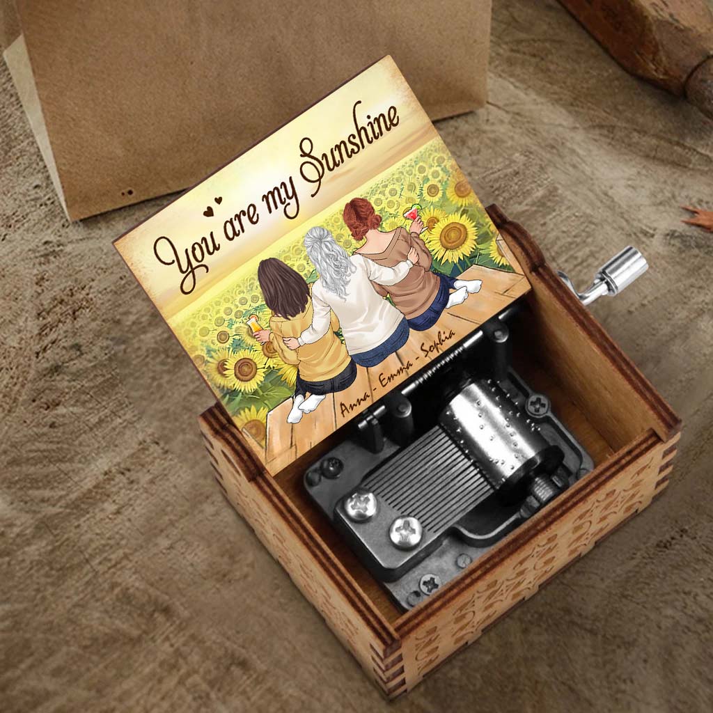 You Are My Sunshine - Personalized Mother’s Day Mother Hand Crank Music Box