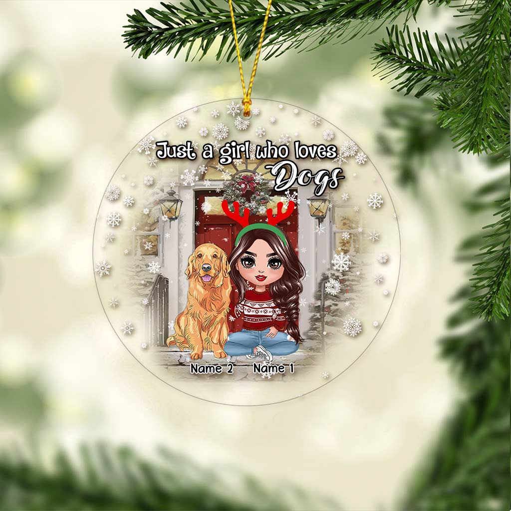 La vie est plus belle avec des chiens - Ornement de Noël transparent personnalisé avec un chien