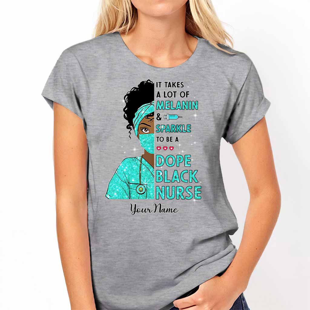 Il faut beaucoup de mélanine et d'éclat - T-shirt et sweat à capuche personnalisés pour infirmière avec imprimé à faux paillettes