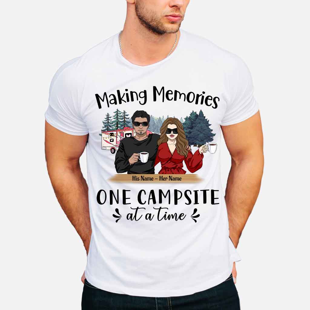 Juste nous deux en camping - T-shirt et sweat à capuche personnalisés