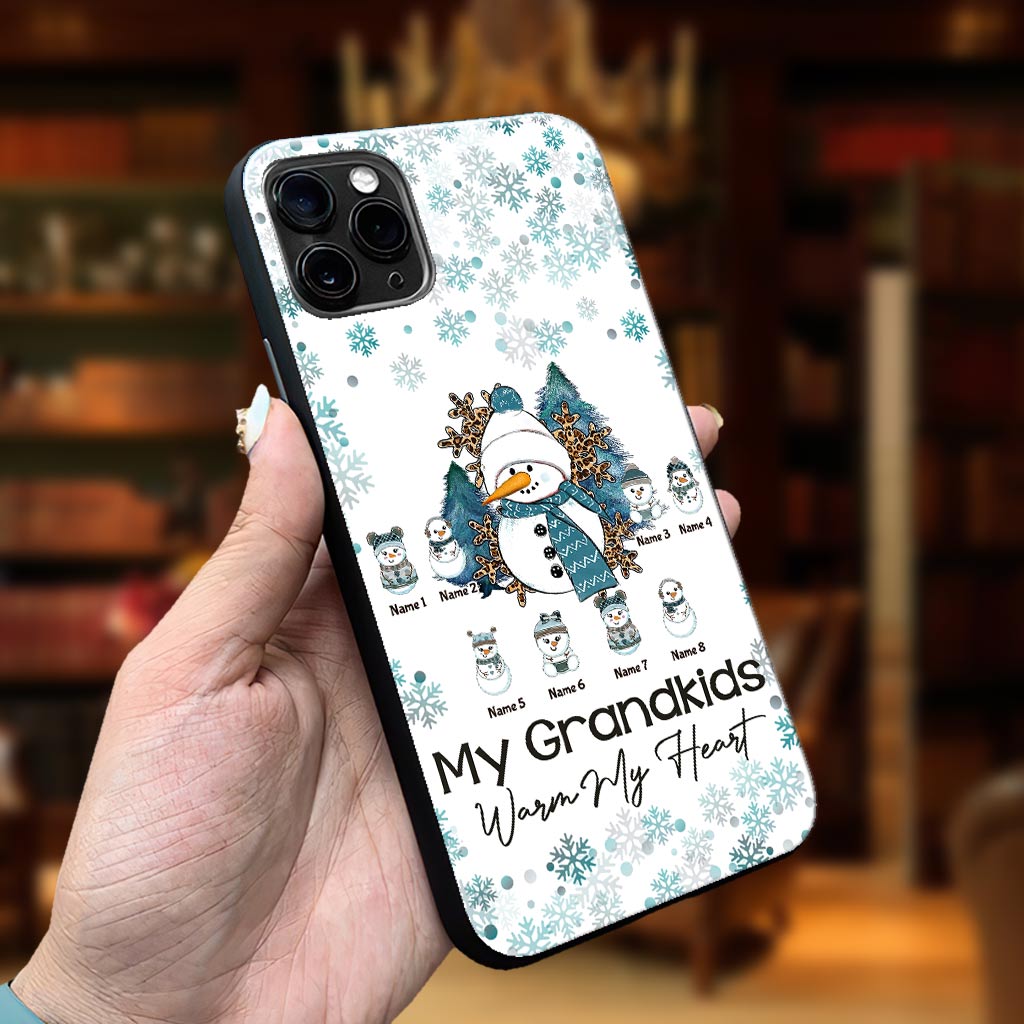 Mes petits-enfants me font chaud au cœur - Coque de téléphone personnalisée de Noël pour grand-mère