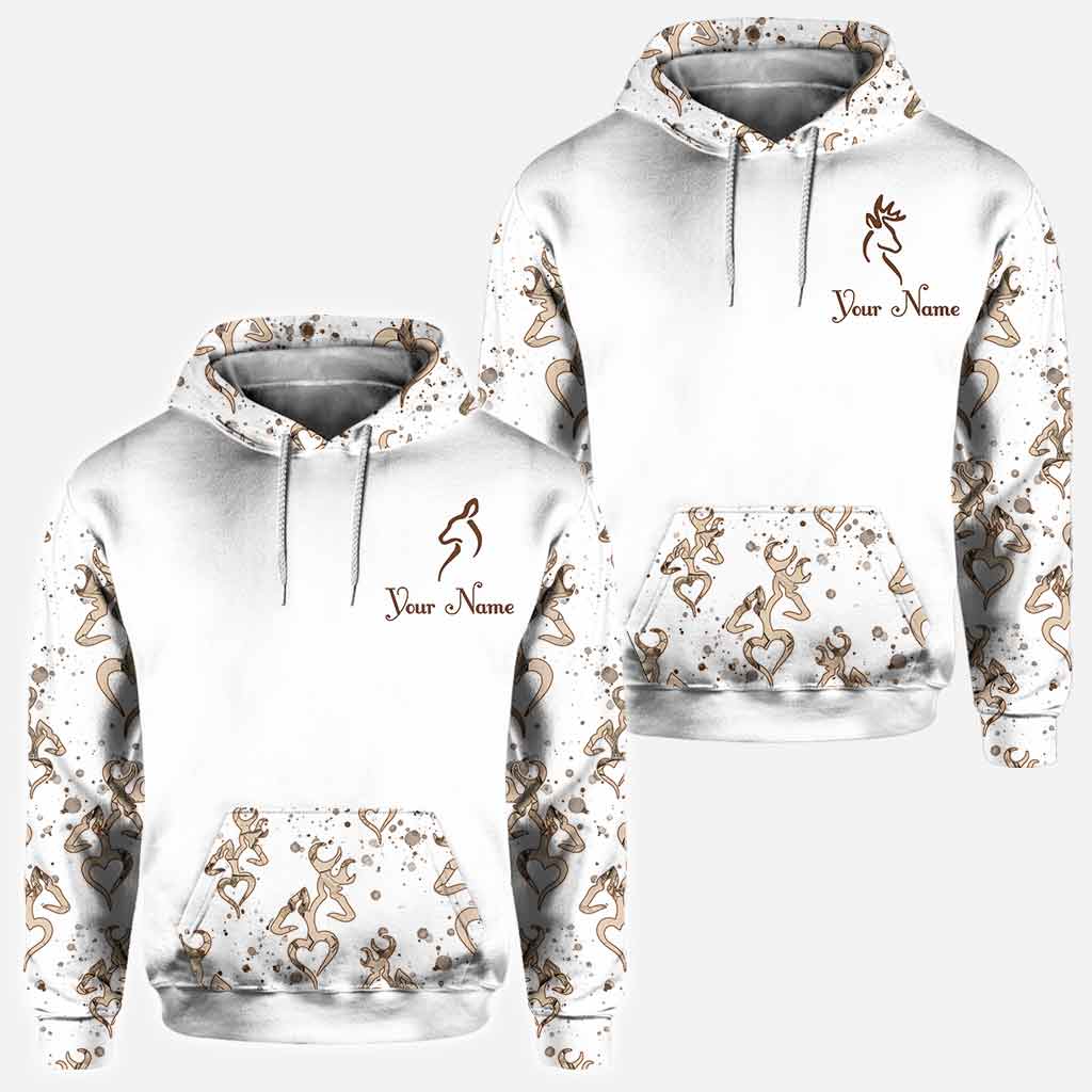 Sa biche, son cerf - T-shirt et sweat à capuche personnalisés pour couples à la chasse.
