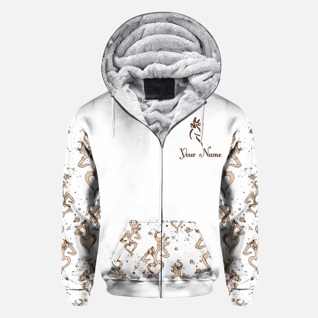 Sa biche, son cerf - T-shirt et sweat à capuche personnalisés pour couples à la chasse.