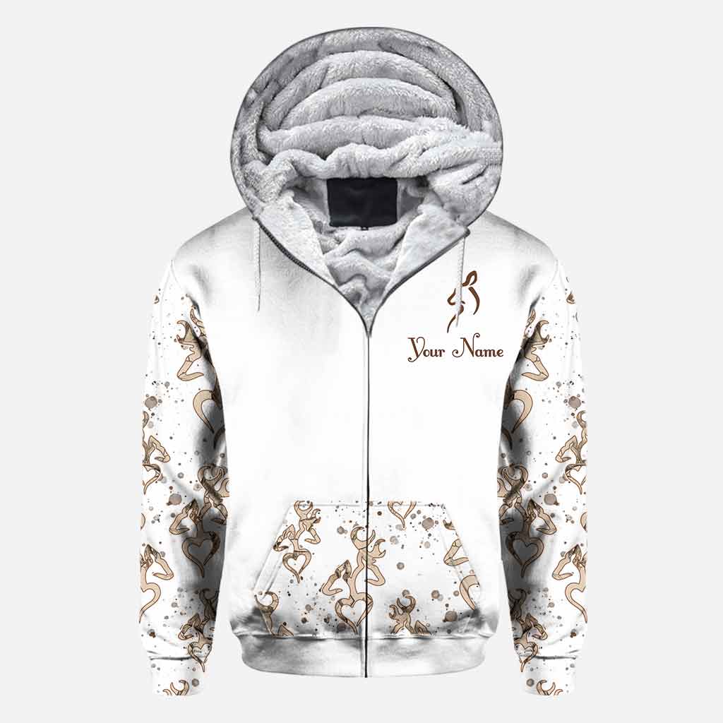 Sa biche, son cerf - T-shirt et sweat à capuche personnalisés pour couples à la chasse.