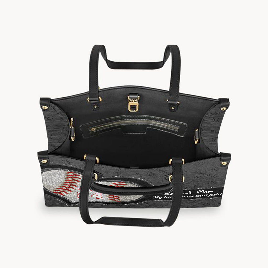 Mon cœur est sur ce terrain - Sac à main en cuir personnalisé de baseball