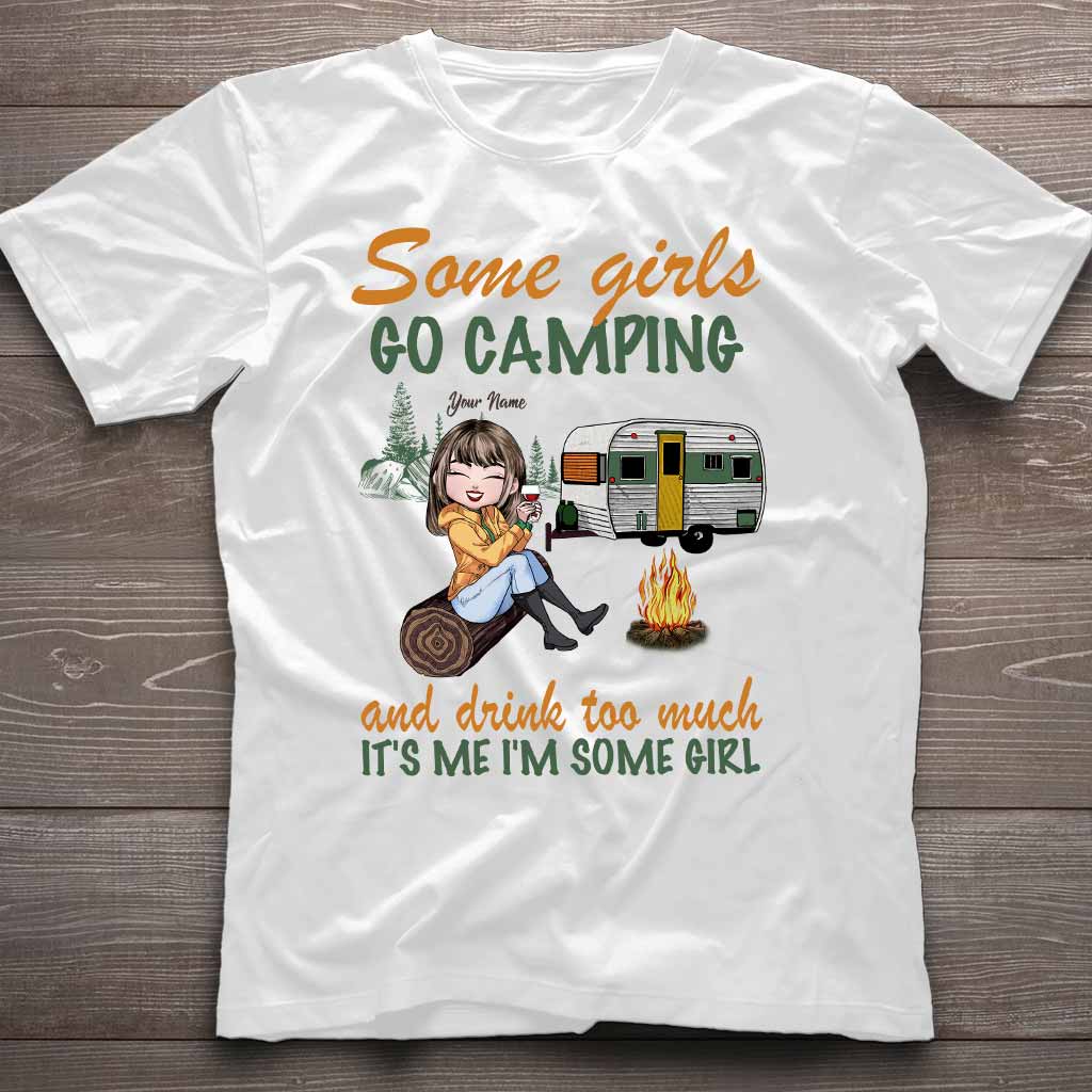 Certaines filles partent camper et boivent trop - T-shirt et sweat à capuche personnalisés