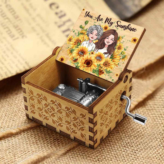 You Are My Sunshine - Personalized Mother's Day Mother Hand Crank Music Box