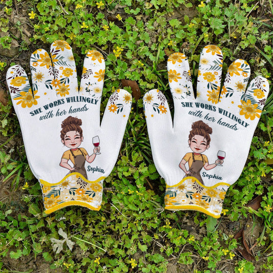 Elle travaille volontiers de ses mains - Gants de jardinage personnalisés