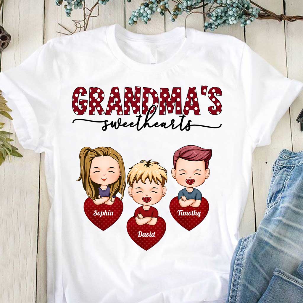 Les amoureux de grand-mère - T-shirt et sweat à capuche personnalisés pour la Saint-Valentin.